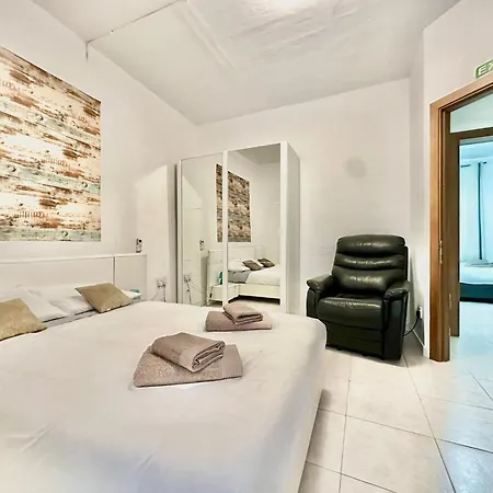 Apartment 3-bedroom Townhouse